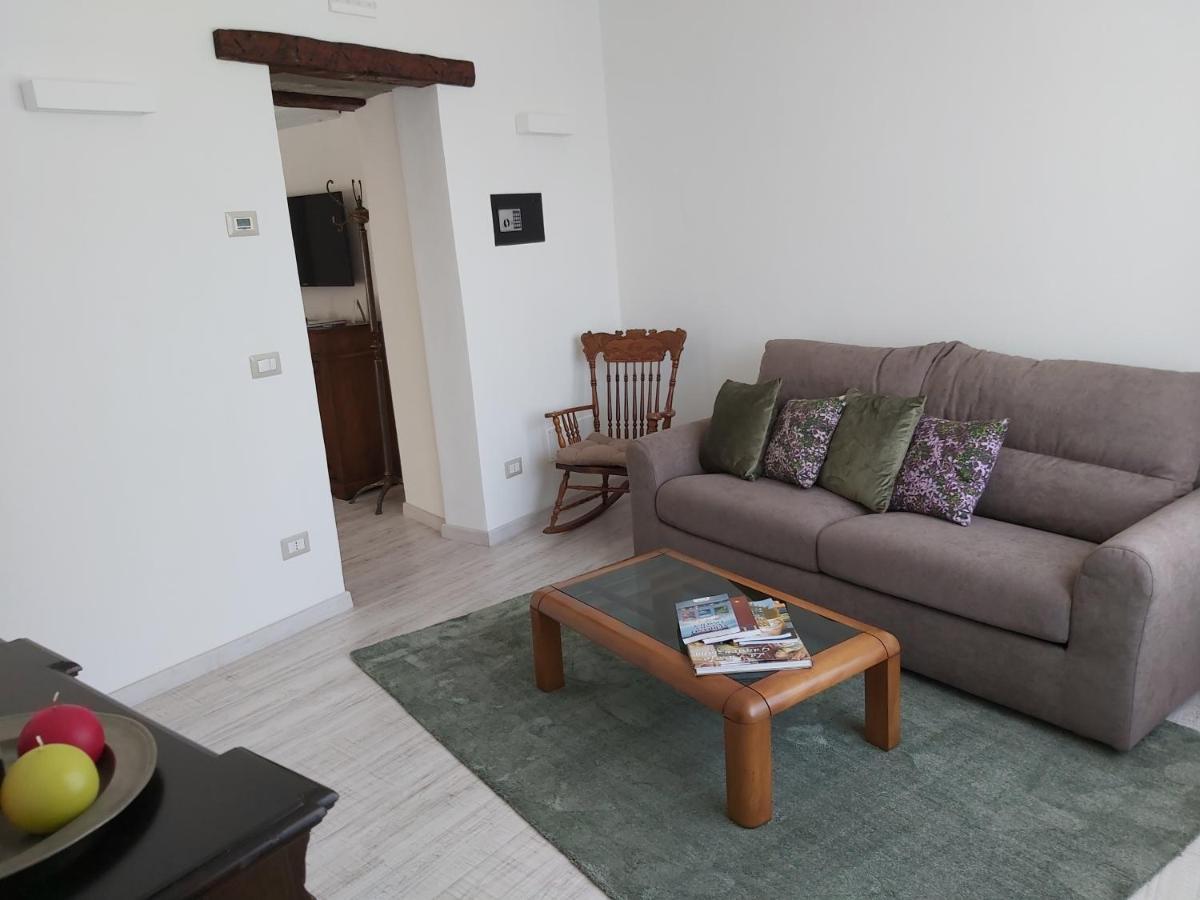 Casa Cimavilla Con Parcheggio Privato Gratuito Crevoladossola Bagian luar foto