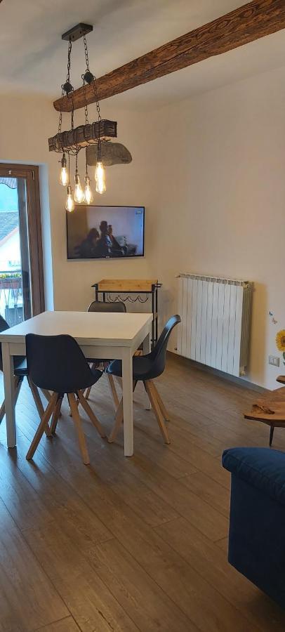 Casa Cimavilla Con Parcheggio Privato Gratuito Crevoladossola Bagian luar foto