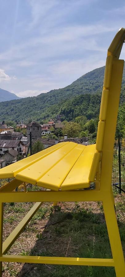 Casa Cimavilla Con Parcheggio Privato Gratuito Crevoladossola Bagian luar foto