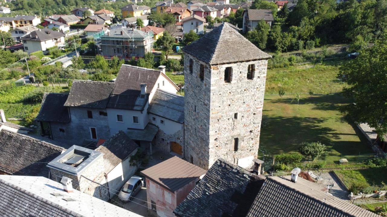 Casa Cimavilla Con Parcheggio Privato Gratuito Crevoladossola Bagian luar foto