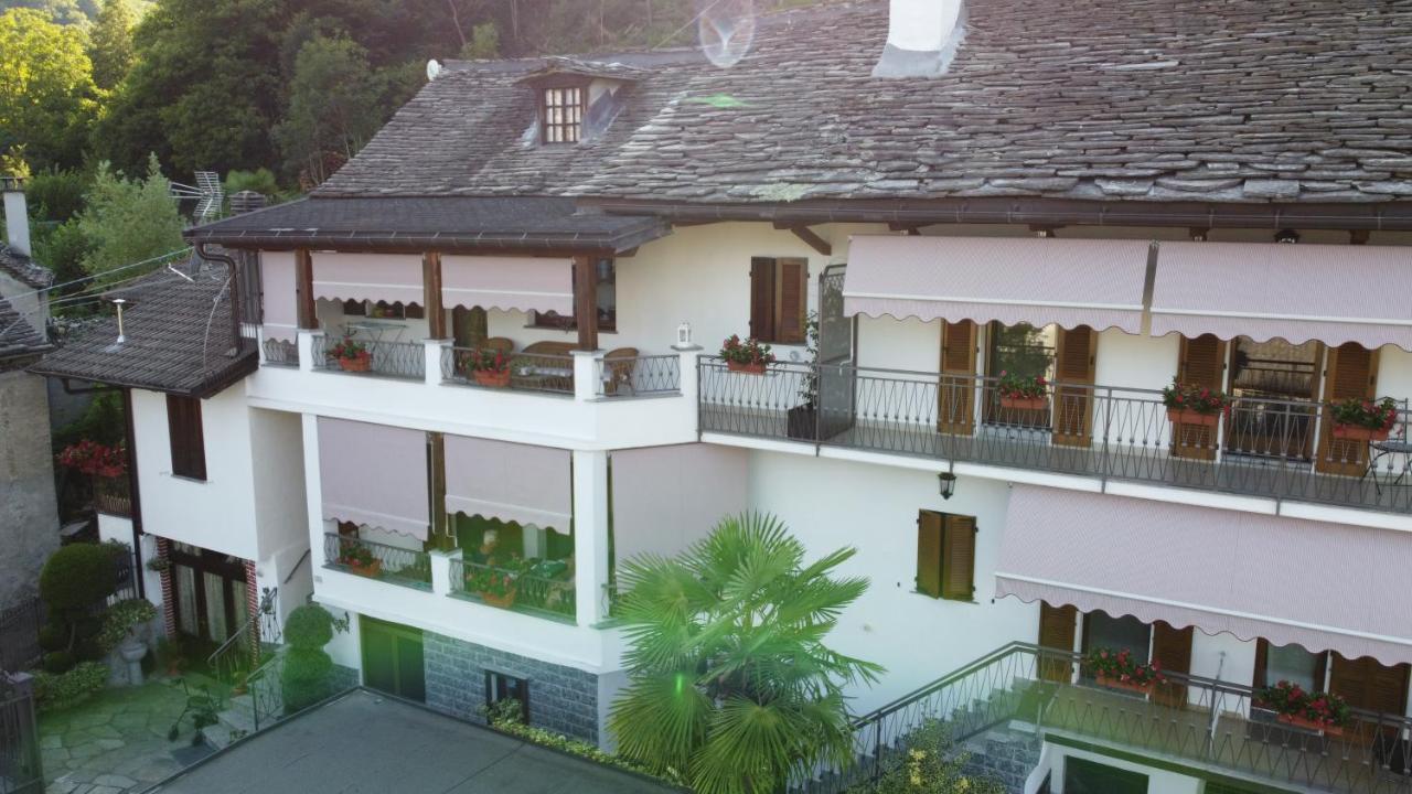 Casa Cimavilla Con Parcheggio Privato Gratuito Crevoladossola Bagian luar foto